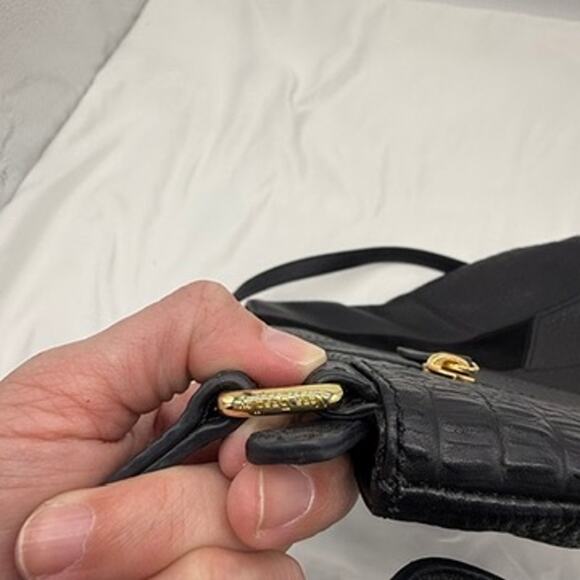 Vera Bradley Black Leather Crossbody Bag Patchwork Pebbled Suede Floral Lining - Picture 11 of 12